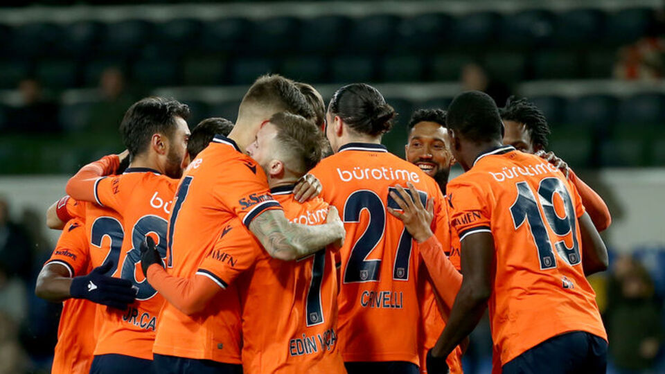 Başakşehir 3 golle kazandı