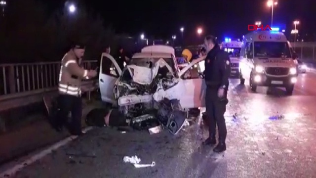 D100 karayolunda feci kaza! Ölü ve yaralılar var
