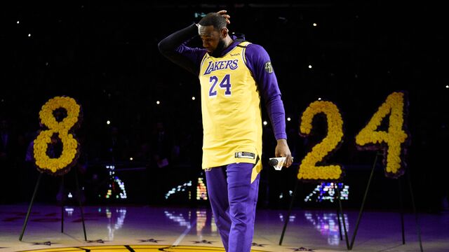 Kobe, 'evinde' anıldı!