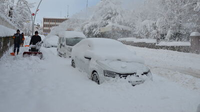 Doğu kara teslim oldu! Tam 2 bin 25 köy yolu!