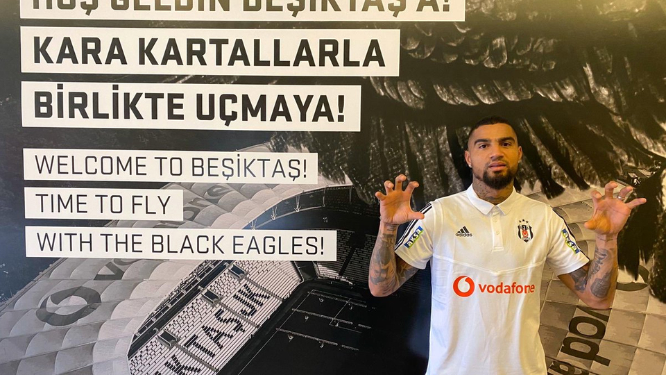 Boateng'in lisansı çıktı!