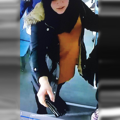 Cüzdanını otobüste düşürdü, sonrası şok!