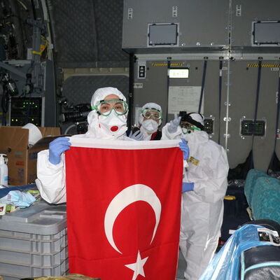 Çin'deki Türkleri tahliye eden uçak Wuhan'dan ayrıldı