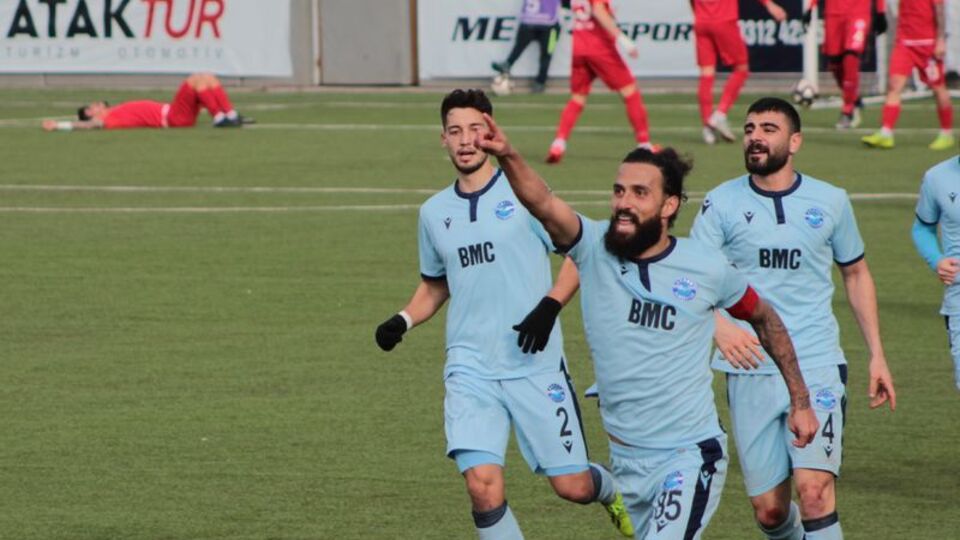 Adana Demirspor 3 golle kazandı