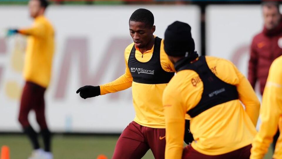 Galatasaray'da 4 eksik