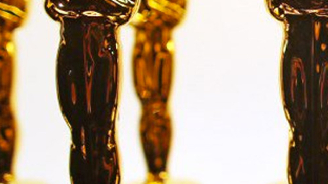 Keanu Reeves de Oscar'ı sunacak