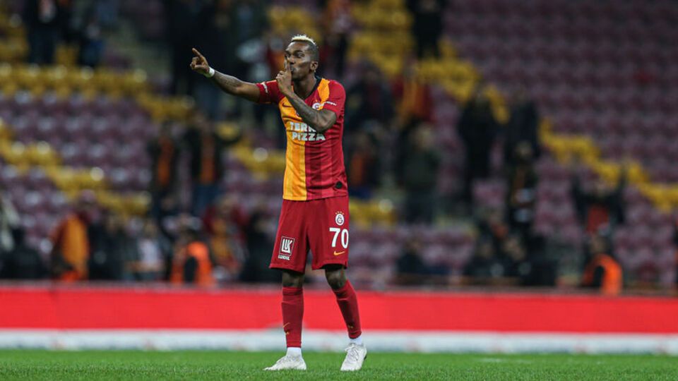 Onyekuru asistle döndü!