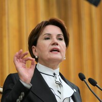 Akşener'den acil ve kapalı oturum çağırısı!