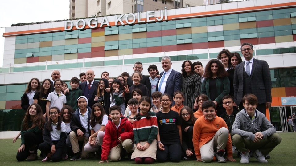 İTÜ Rektörü Prof. Dr. Karaca Doğa Koleji öğrencileri ile buluştu