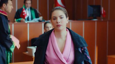 Yıldız, Halit ve Leyla'yı rezil ediyor!