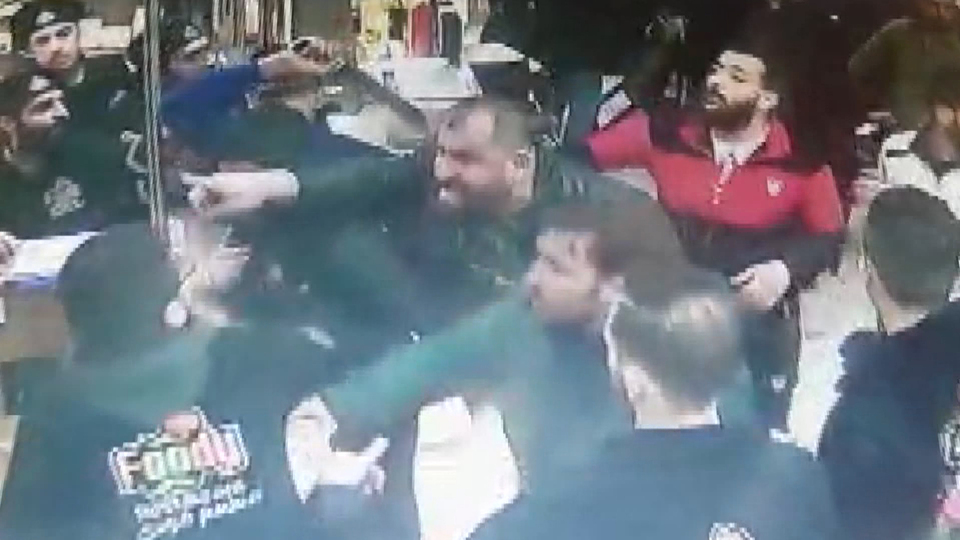 Satırlı-bıçaklı restoran baskını