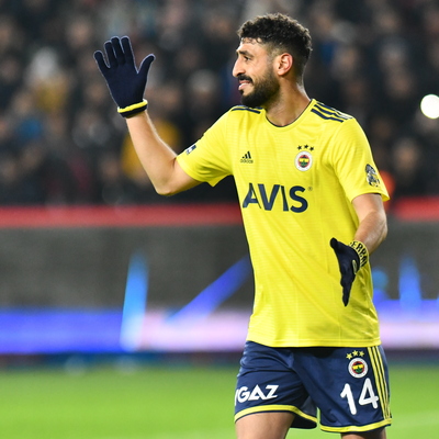 Hem üzgün hem inançlı