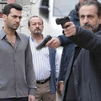 Ramo, Ceyhan'la karşı karşıya!