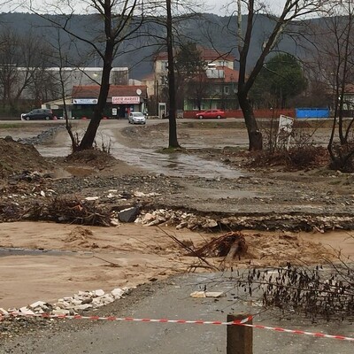 Sağanak yıkımı!