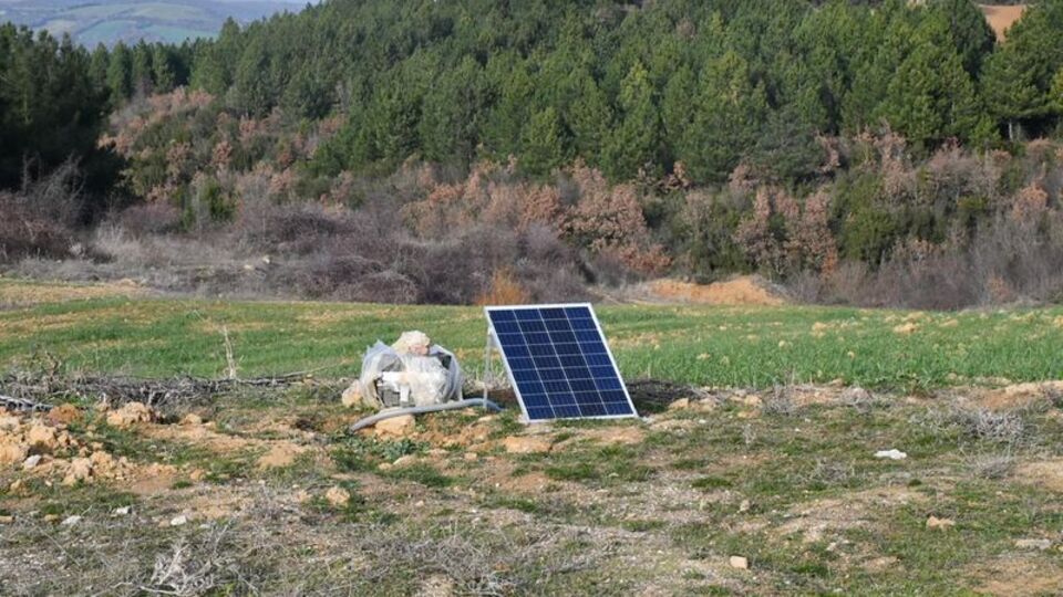 Pes dedirten olay! Deprem ölçüm cihazlarını çaldılar