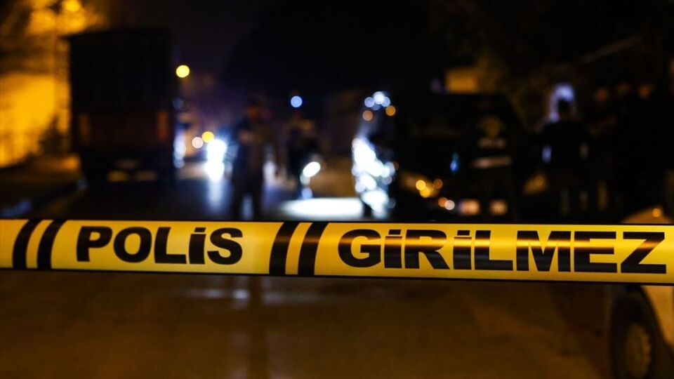 Tartıştığı kocasını balta ile öldürdü