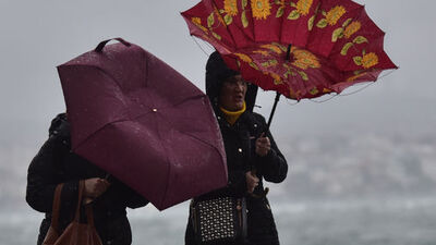 Hem sağanak hem fırtına!