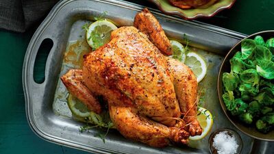 Fırında bütün tavuk nasıl pişirilir?