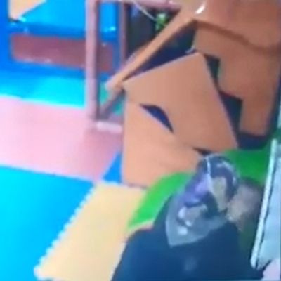 Kreşte öğretmen dehşeti!