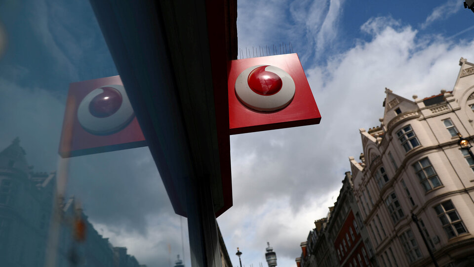 23.4 milyon abone, 410 petabyte internet