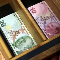 'Asgari ücret artışında ikinciyiz'