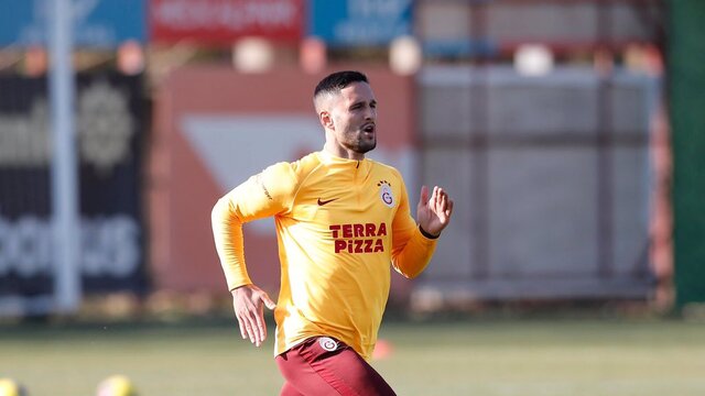 Andone sürprizi!