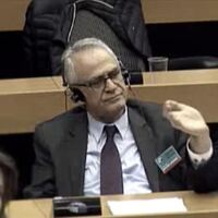 Kırmızı bültenle aranan PKK'lılar AP'de ortaya çıktı