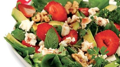 Tok tutan diyet salata nasıl yapılır?