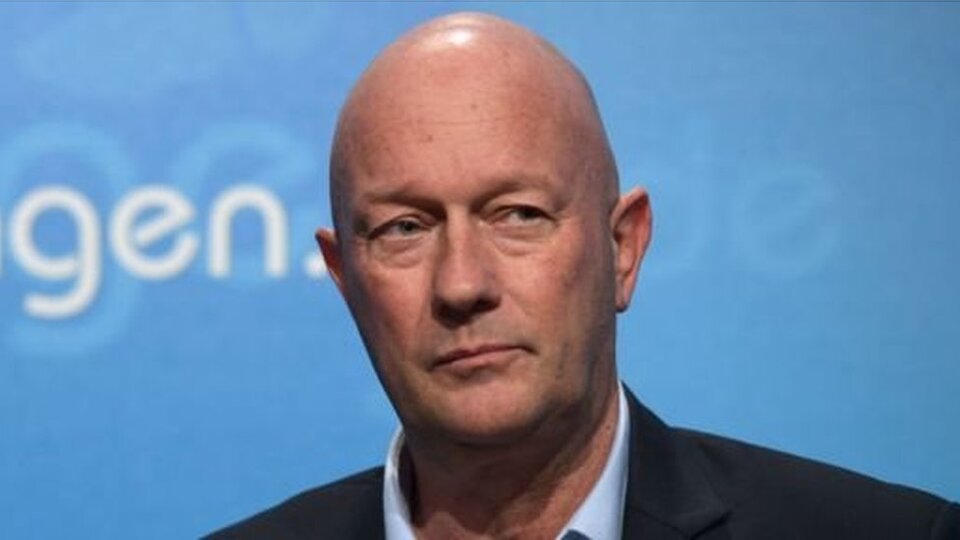 Almanya'da aşırı sağcı AfD'nin desteğiyle Thüringen Eyaleti Başbakanı seçilen Thomas Kemmerich istifa etti