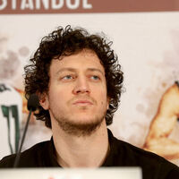 Erdeniz'e 'cinsel saldırı' suçundan hapis cezası