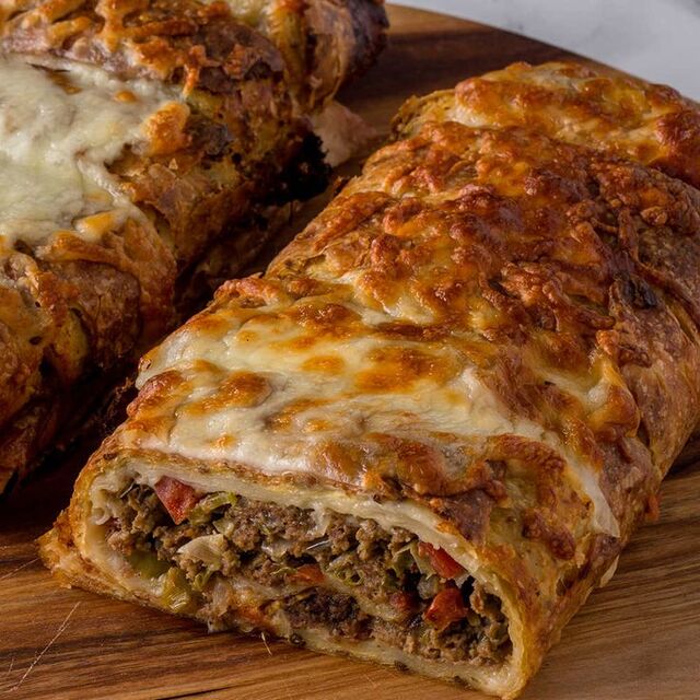 Hazır yufkadan kolay börek nasıl yapılır?