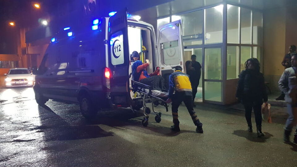 Erzincan'da iki aile arasında kavga!