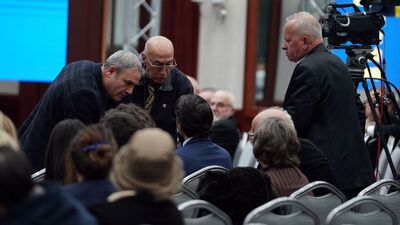 Fenerbahçe Divan Kurulu'nda gerginlik