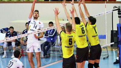 Arkas Spor tek set verdi