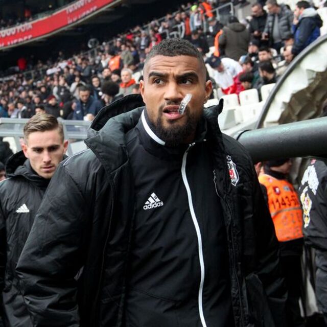 Boateng ilk kez kulübede