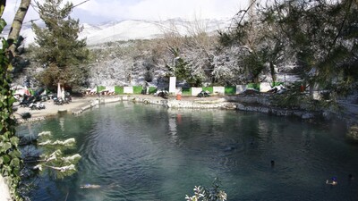 Dışarısı -3, su sıcaklığı 34 derece!