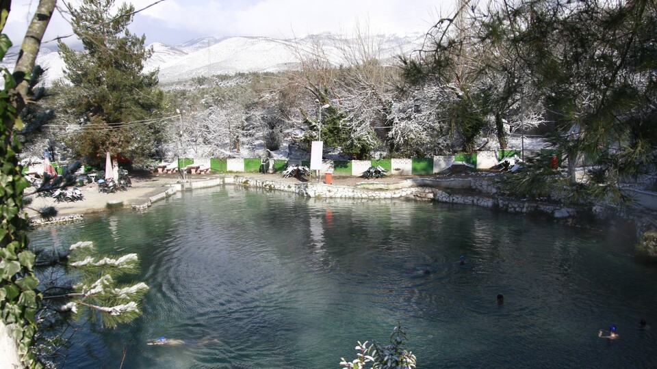 Dışarısı -3, su sıcaklığı 34 derece!