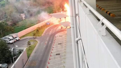 Tayland'da bir asker AVM'de katliam yaptı: 12 ölü