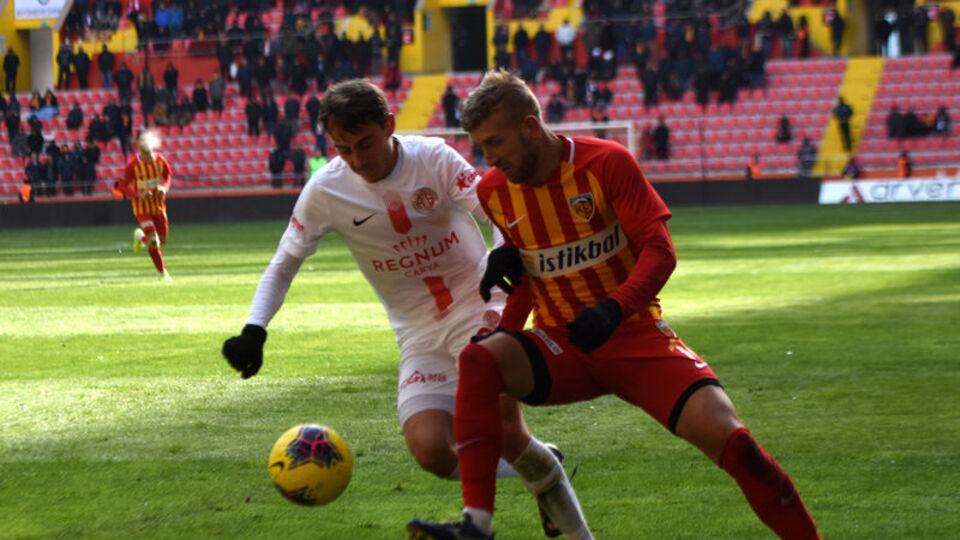 Gol düellosunda kazanan yok!