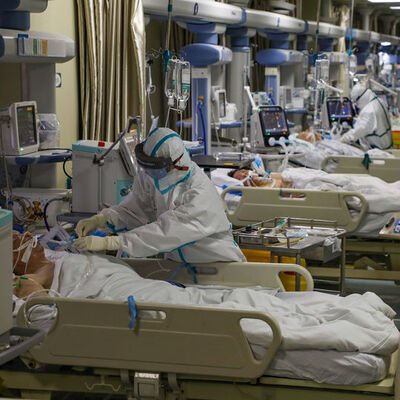 Koronavirüs'ün adı değişti! Çin'de ölü sayısı yükseldi!