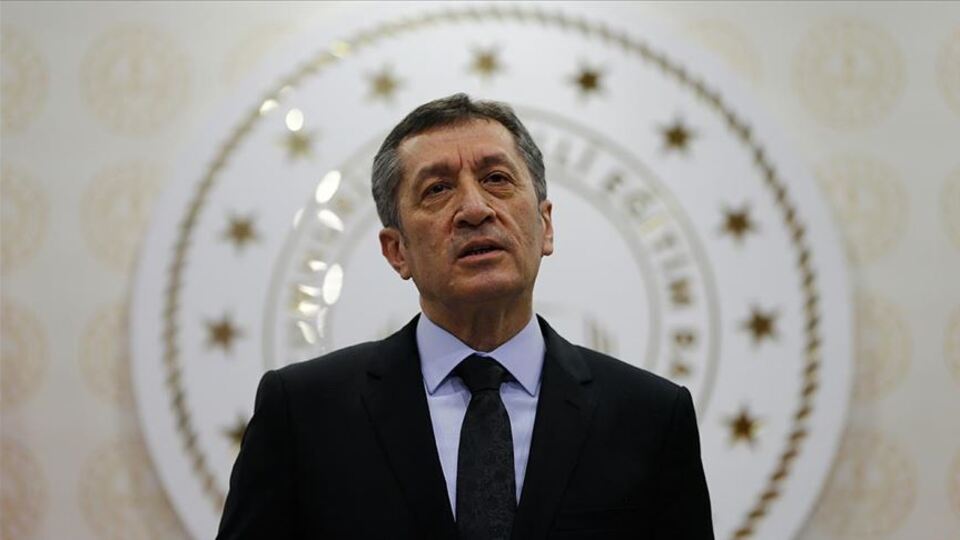 Bakan Selçuk duyurdu: Hazırız, yarını bekleyin