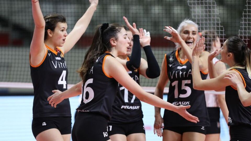 Eczacıbaşı, Kartal'a set vermedi
