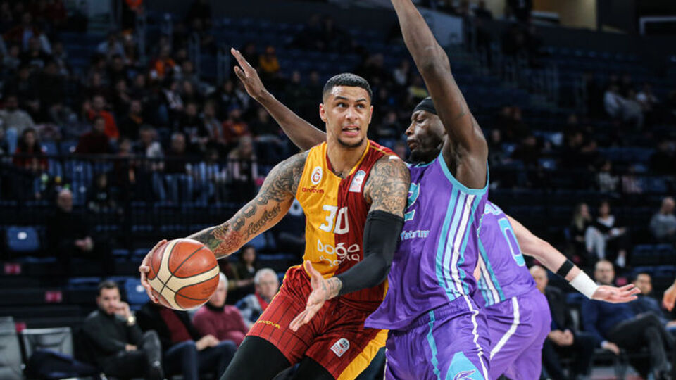 Galatasaray evinde kazandı