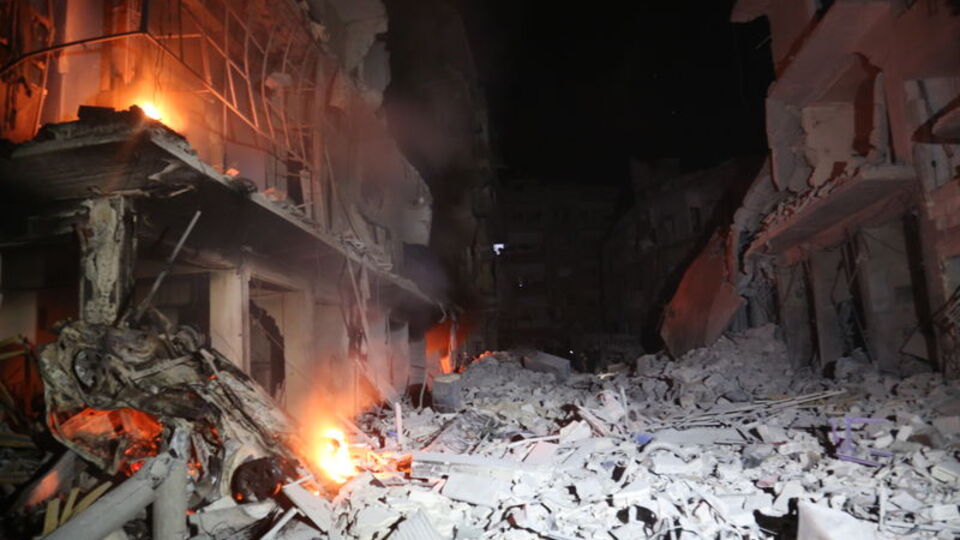 Suriye rejimi İdlib'de sivilleri vurdu: 17 ölü