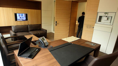 Milletvekillerine sigara uyarısı!