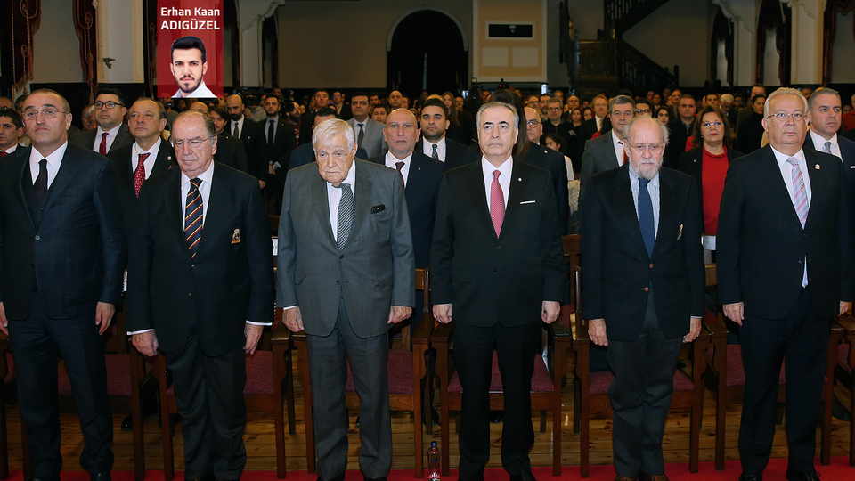 Galatasaray'ı neler bekliyor?