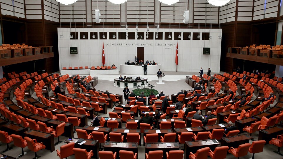 Meclis'te gündem: FETÖ'nün siyasi ayağı