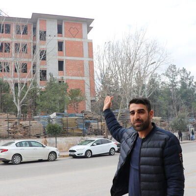 İnşaat ustasından 14 Şubat sürprizi