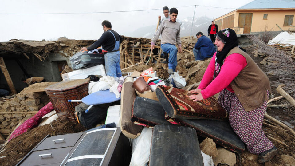 Depremzedeler için yardım kampanyası düzenlenecek