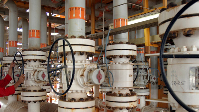 ABD 'İran petrolü' satanı affetmedi